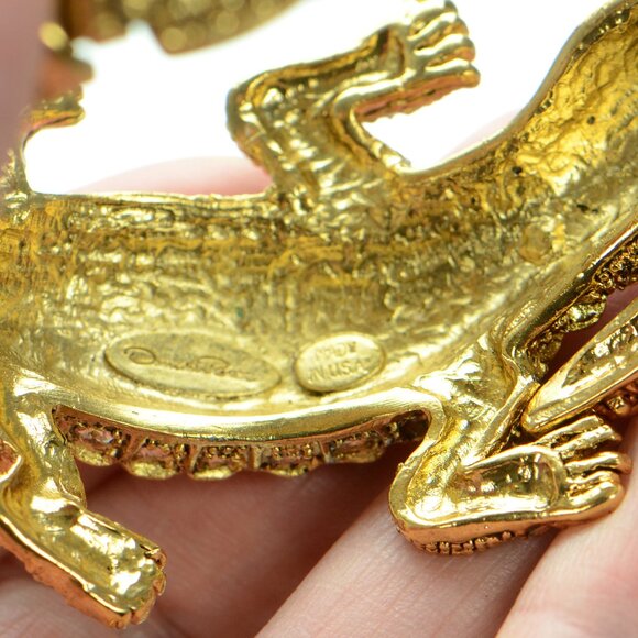 Oscar de la Renta Gold-tone Crystal Alligator Cuff Bracelet - Picture 5 of 10